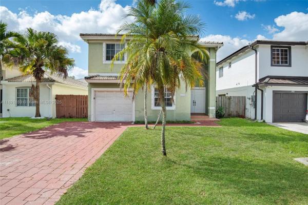 Belmont At The Hammocks, 16122 SW 104th Ter, The Hammocks, Florida 33196, image 3