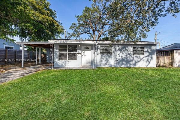 Palm Lane Villa, 2811 N 66th Ave, Hollywood, Florida 33024, image 1