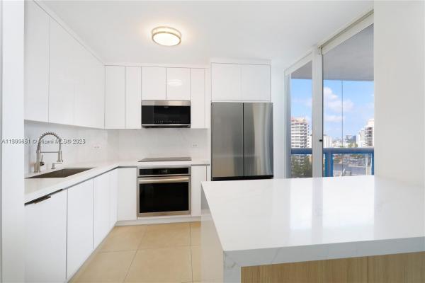 La Gorce Palace, 6301 Collins Ave #1608, Miami Beach, Florida 33141, image 1