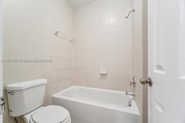 Bali At Oasis, 3691 NE 4th St, Homestead, Florida 33033, image 2