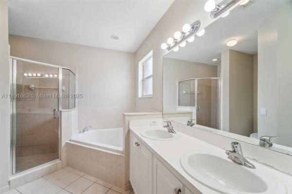 Bali At Oasis, 3691 NE 4th St, Homestead, Florida 33033, image 3