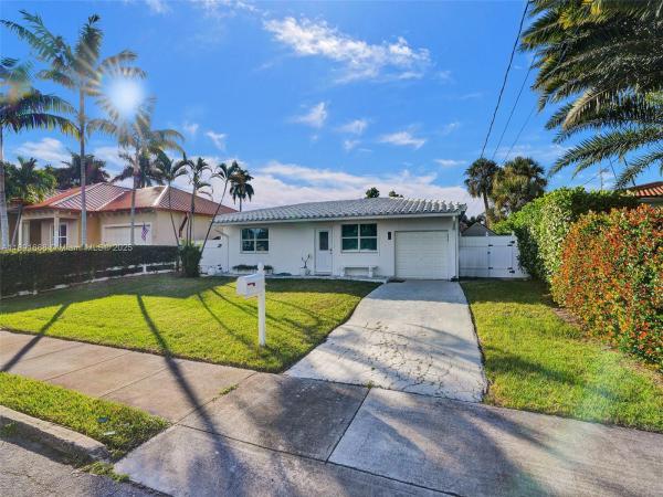 South New River Isles, 1216 Guava Isle, Fort Lauderdale, Florida 33315, image 1