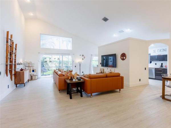 Pipers Glen Estates, 6110 Pitch Ln, Boynton Beach, Florida 33437, image 2