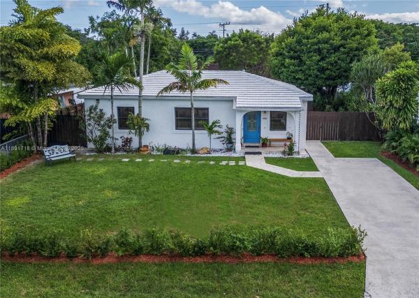 7420 SW 34th Ter, Unincorporated Dade County, Florida 33155, image 1