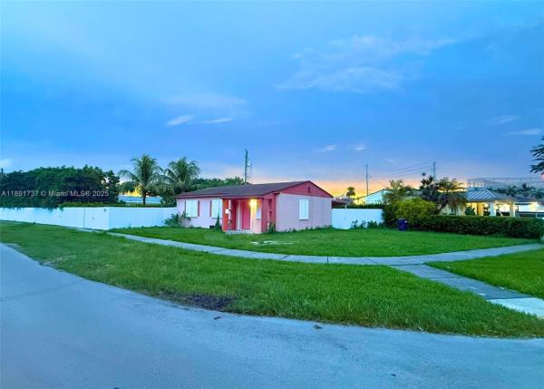 Central Miami, 3450 SW 75th Ct, Coral Terrace, Florida 33155, image 2