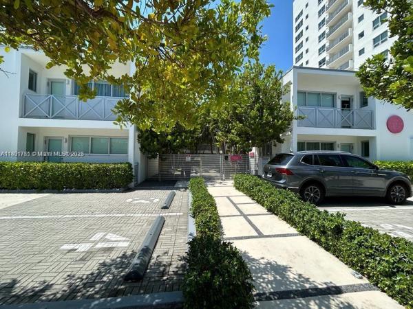 1818 Meridian House, 1816 Meridian Ave #18, Miami Beach, Florida 33139, image 2