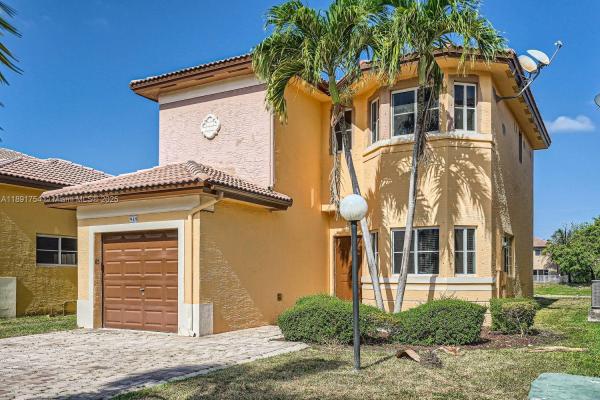 Marianas Homestead, 949 NE 41st Ave, Homestead, Florida 33033, image 3
