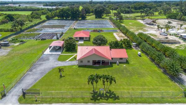17320 SW 236th St, Unincorporated Dade County, Florida 33031, image 1