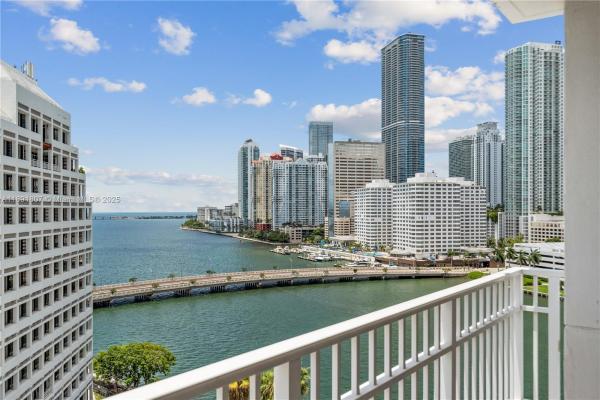 Courvoisier Courts, 701 Brickell Key Blvd #1411, Miami, Florida 33131, image 1