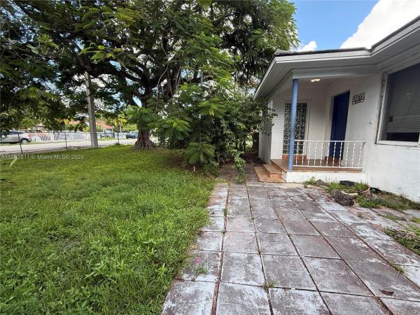 11305 NE 13th Ave, Unincorporated Dade County, Florida 33161, image 1
