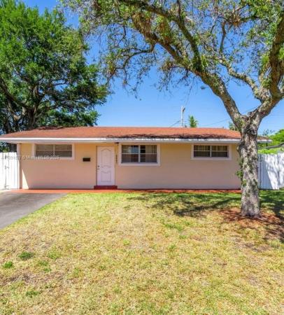 Linwood Gardens, 6441 Allen St, Hollywood, Florida 33024, image 1