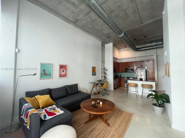 Cite On The Bay West, 2001 Biscayne Blvd #2106, Miami, Florida 33137, image 1