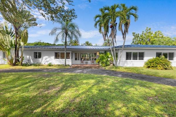 7150 SW 77th Pl, Unincorporated Dade County, Florida 33143, image 1