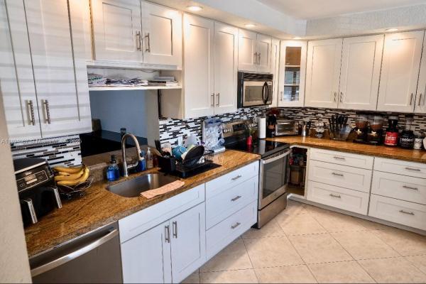 Hammocks Lake Forest, 1812 Hammock Blvd #127, Coconut Creek, Florida 33063, image 1