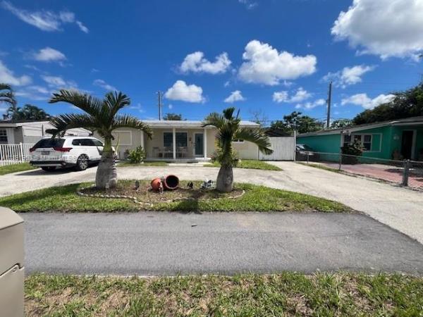 Gun Club Estates, 198 E Browning Dr E, West Palm Beach, Florida 33406, image 3