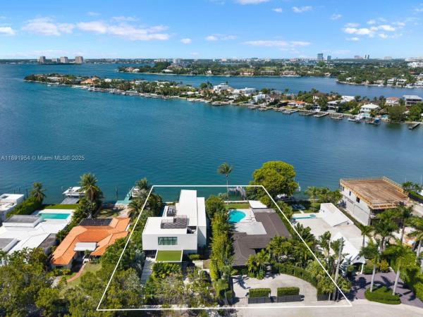 Biscayne Point, 1165 N Biscayne Point Rd, Miami Beach, Florida 33141, image 2