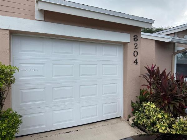 Eastgate At Whisper Walk, 8204 Summerbreeze Ln, Boca Raton, Florida 33496, image 1