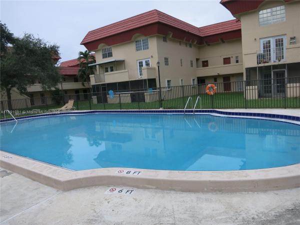 10901 N Kendall Dr #109, Unincorporated Dade County, Florida 33176, image 1