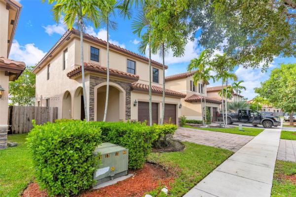 Sonoma At The Vineyards, 480 SE 35th Ave, Homestead, Florida 33033, image 3