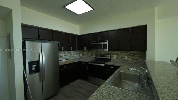 Gables 37 Grand, 987 SW 37th Ave #614, Miami, Florida 33135, image 1