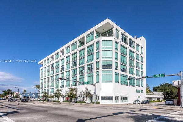The Bank, 8101 Biscayne Blvd #R-607, Miami, Florida 33138, image 1
