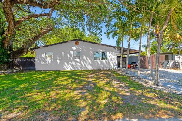 Lake Forest, 4111 SW 33rd St, West Park, Florida 33023, image 1