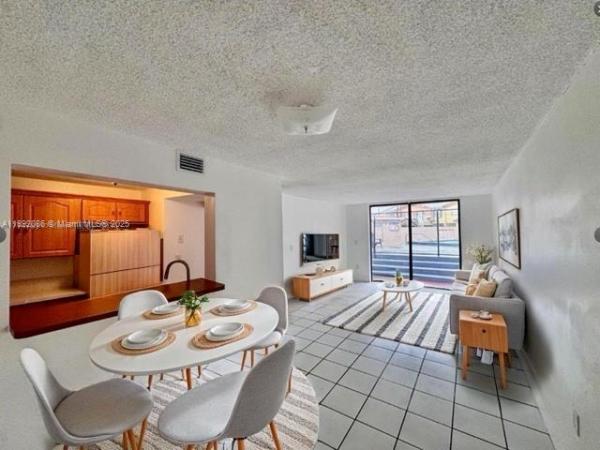 9678 Fontainebleau Blvd #111, Unincorporated Dade County, Florida 33172, image 1