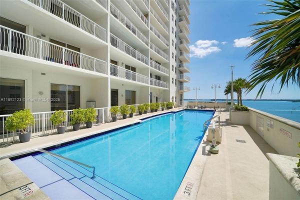 The Club At Brickell Bay, 1200 Brickell Bay Dr #3206, Miami, Florida 33131, image 1