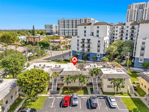 Village At Dadeland, 7330 SW 82nd St #B218, Glenvar Heights, Florida 33143, image 2