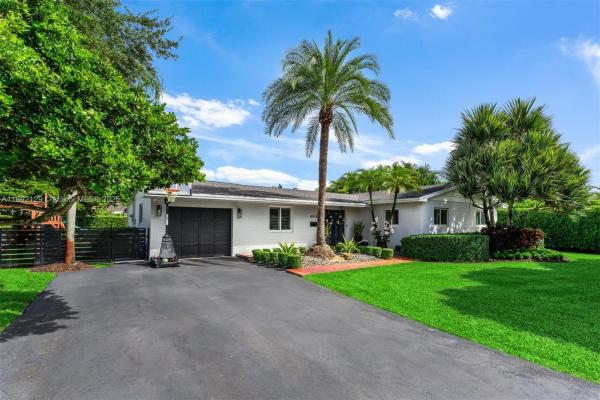 Cypress Cove Estates, 8995 SW 83rd St, Sunset, Florida 33173, image 2