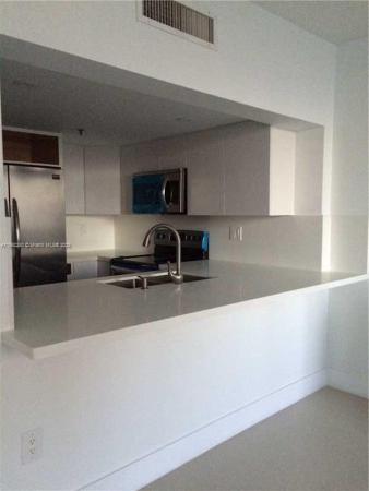 Brickell Key Two, 540 Brickell Key Dr #1602, Miami, Florida 33131, image 2