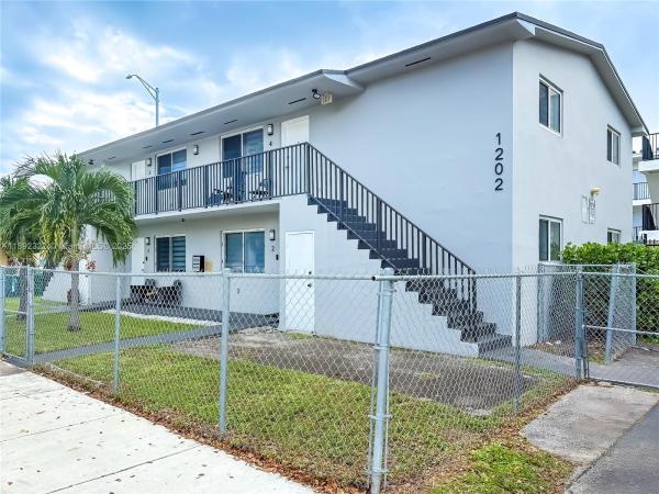 Orchard Villa, 1202 NW 61st St, Miami, Florida 33142, image 3