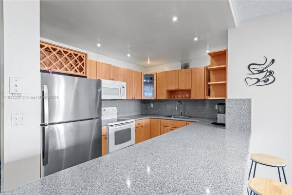 The Olympus Towers, 500 Three Islands Blvd #309, Hallandale Beach, Florida 33009, image 2