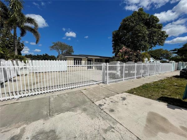 29939 SW 159th Dr, Unincorporated Dade County, Florida 33033, image 1