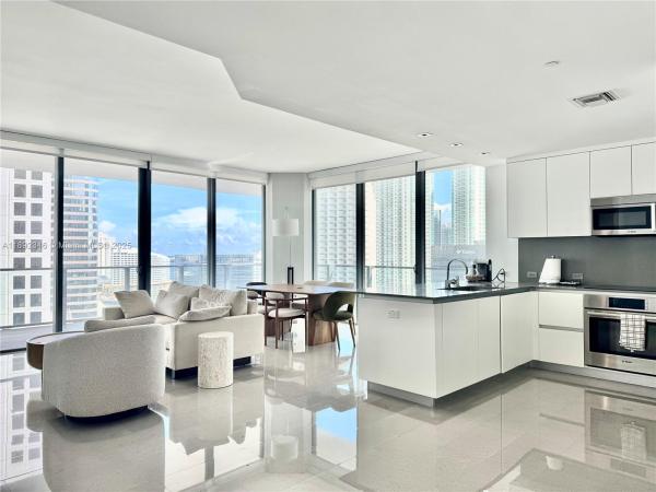 Reach Brickell City Centre, 68 SE 6th St #1501, Miami, Florida 33131, image 1