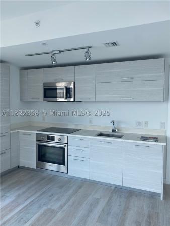 Paraiso Bay, 650 NE 32nd St #3108, Miami, Florida 33137, image 2