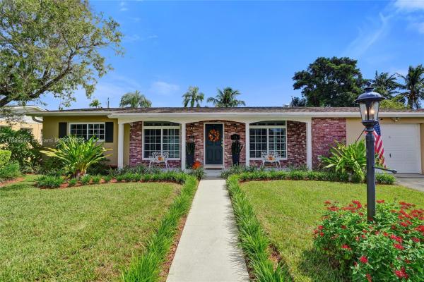 6001 SW 94th Pl, Unincorporated Dade County, Florida 33173, image 1