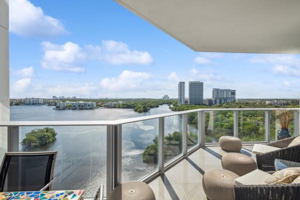 17111 Biscayne Blvd #1004, North Miami Beach, Florida 33160, image 1