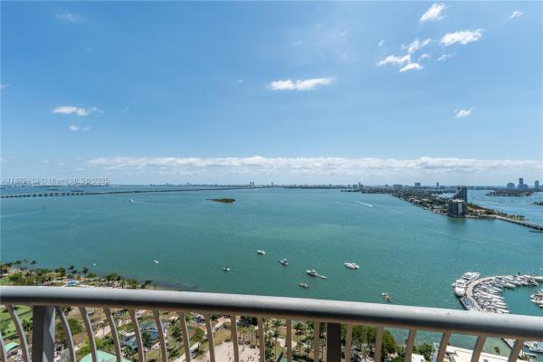 Opera Tower, 1750 N Bayshore Dr #3001, Miami, Florida 33132, image 1