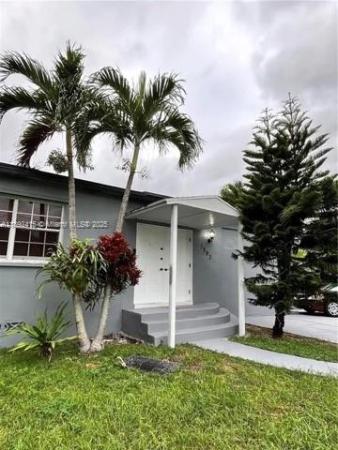 North Miami Gardens, 1590 NE 141st St, North Miami, Florida 33161, image 1