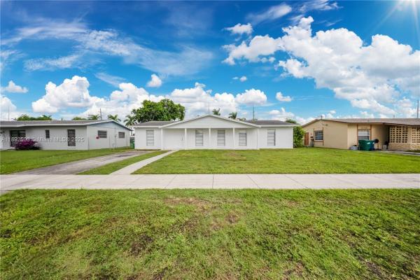 10745 SW 152nd Ter, Miami, Florida 33157, image 1