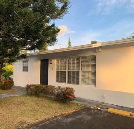 Crestview Boynton Beach, 333 SE 23rd Ave, Boynton Beach, Florida 33435, image 2