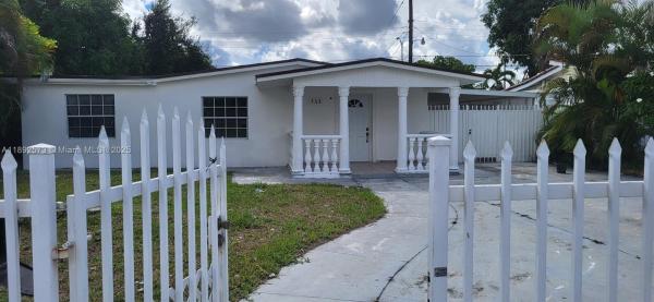 Essex Village, 712 Hialeah Dr, Hialeah, Florida 33010, image 1