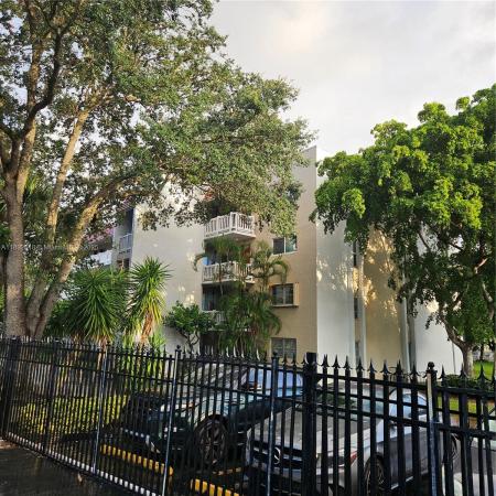 Las Vistas In Inverrary, 3571 Inverrary Dr #409, Lauderhill, Florida 33319, image 1