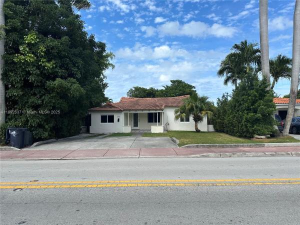 Isle Of Normandy, 2155 Biarritz Dr, Miami Beach, Florida 33141, image 1
