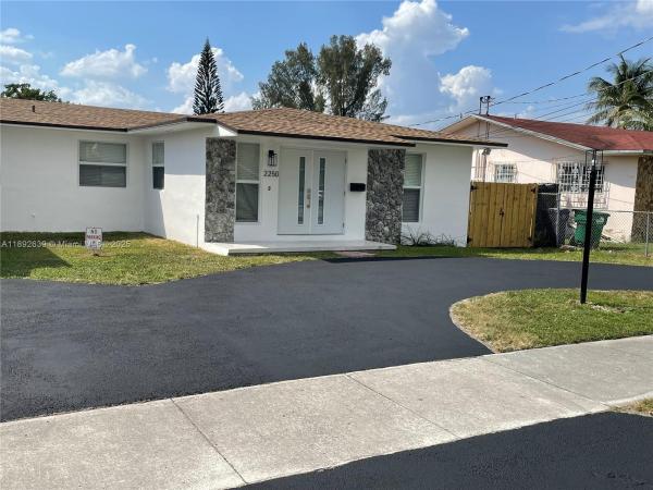 2250 SW 69th Ave, Unincorporated Dade County, Florida 33155, image 1