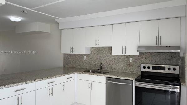 20118 SW 123rd Dr, Miami, Florida 33177, image 1