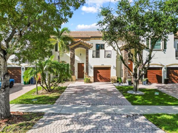 11279 SW 238th St, Unincorporated Dade County, Florida 33032, image 1