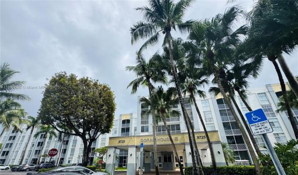 Doral House, 9725 NW 52 St #114, Doral, Florida 33178, image 1