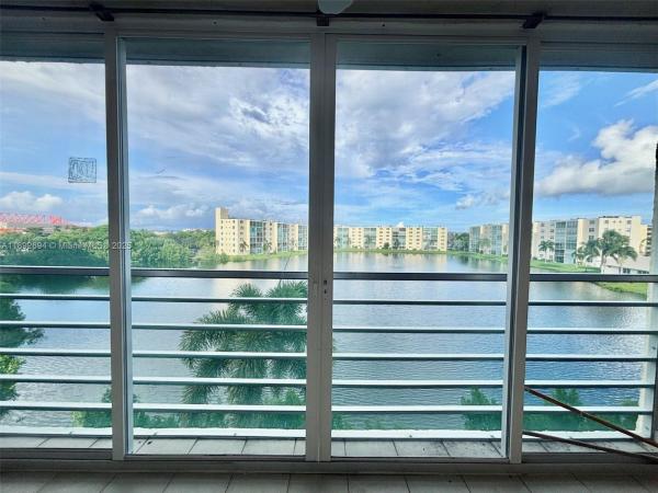 Meadowbrook Lakes View, 141 SE 3rd Ave #402, Dania Beach, Florida 33004, image 1